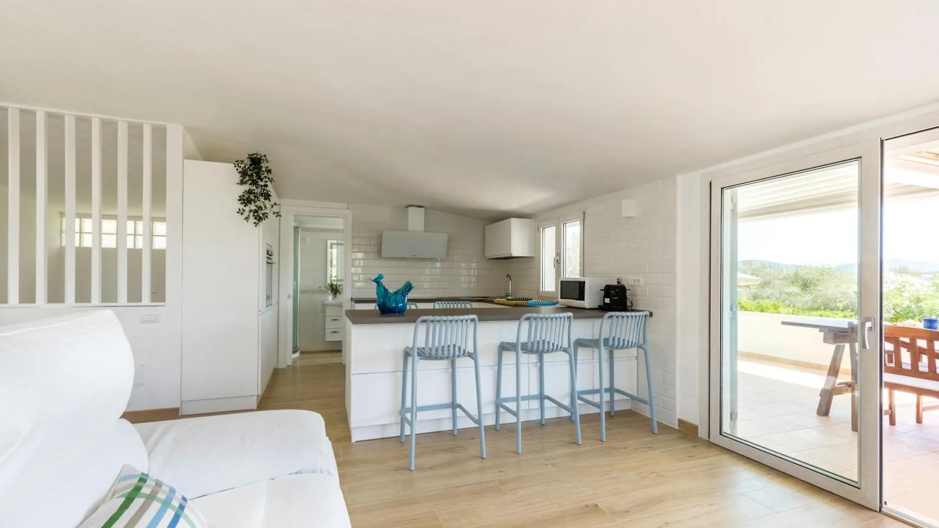 Villa Angelina Con Piscina E Giardino Privato A Pochi Passi Dalla Spiaggia Di Campus Villasimius