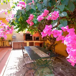  Bed & Breakfast Il Piccolo Giardino Rooms & Breakfast