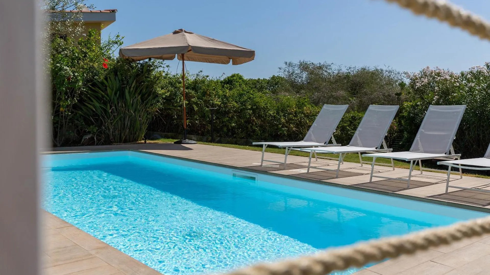 Villa Angelina Con Piscina E Giardino Privato A Pochi Passi Dalla Spiaggia Di Campus Villasimius